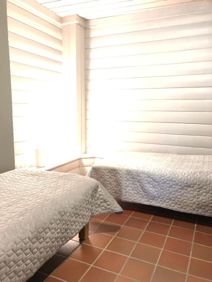 Korshamn Rorbuer Apartment Лингдал Екстериор снимка